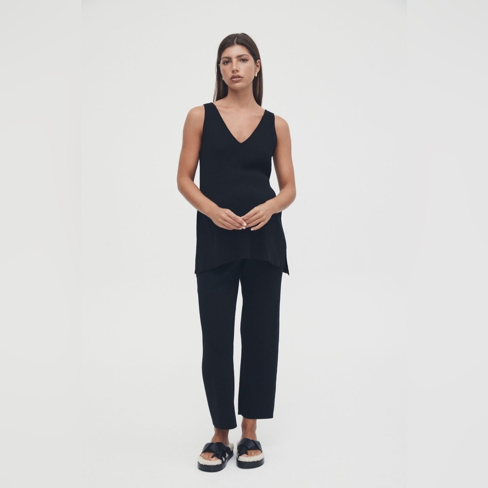 Legoe Heritage Knit Pants in Black M